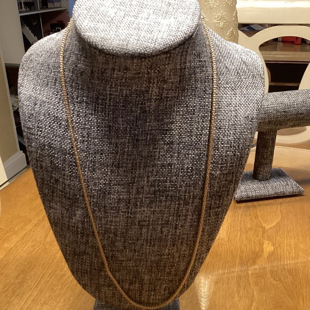 NWOT. Shiny Goldtone Snake Link Beaded Necklace